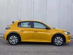 Peugeot e-208 (2022) thumbnail 4