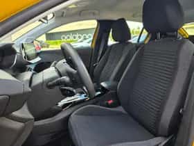 Peugeot e-208 (2022) thumbnail 7