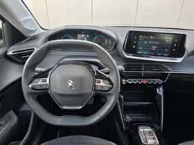 Peugeot e-208 (2022) thumbnail 10