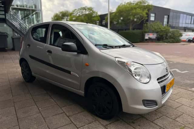 Suzuki Alto (2014) thumbnail 4