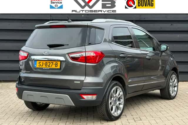 Ford EcoSport (2018) thumbnail 3