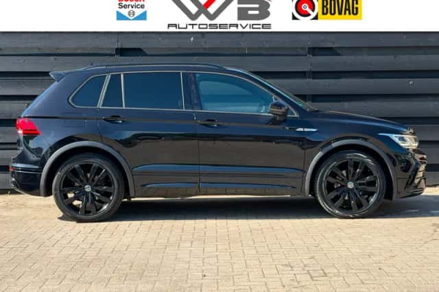 Volkswagen Tiguan (2022) thumbnail 6