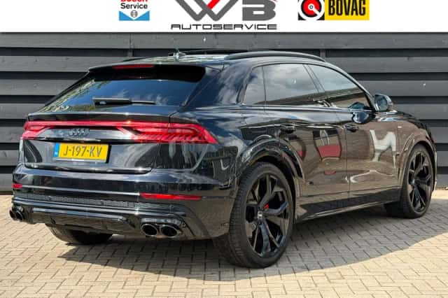 Audi Q8 (2020) thumbnail 3