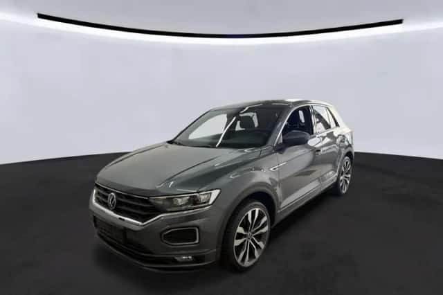 Volkswagen T-Roc (2021) thumbnail 2