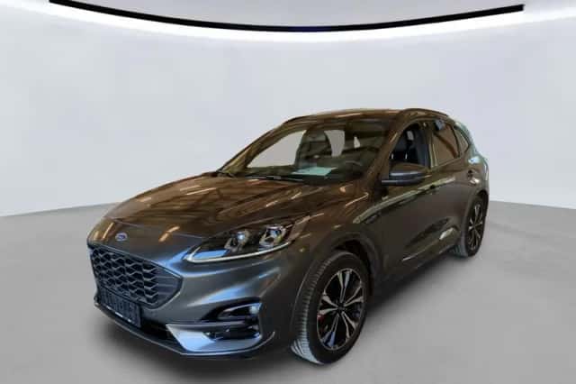 Ford Kuga (2023) thumbnail 2