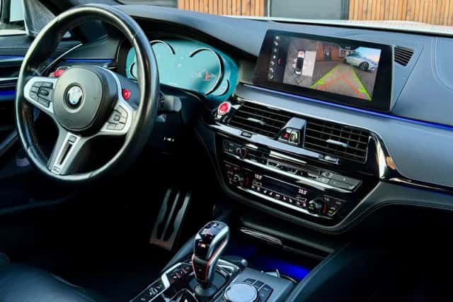 BMW 5-Serie (2018) thumbnail 3