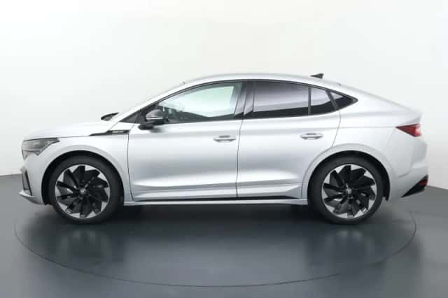 Škoda Enyaq (2023) thumbnail 2