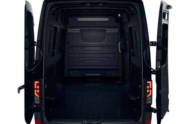 Volkswagen Crafter (2024) thumbnail 4