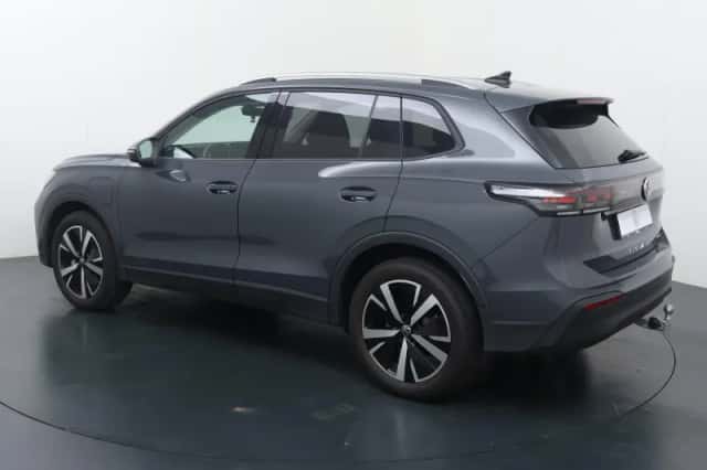 Volkswagen Tiguan (2026) thumbnail 4