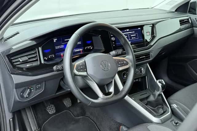Volkswagen Polo (2024) thumbnail 6
