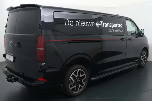 Volkswagen E-Transporter (2025) thumbnail 5
