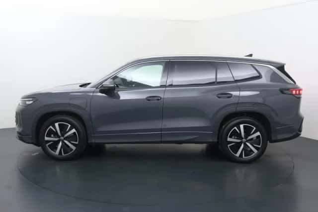 Volkswagen Tayron (2026) thumbnail 2