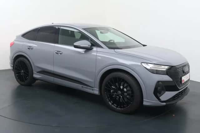 Audi Q4 (2025) thumbnail 3