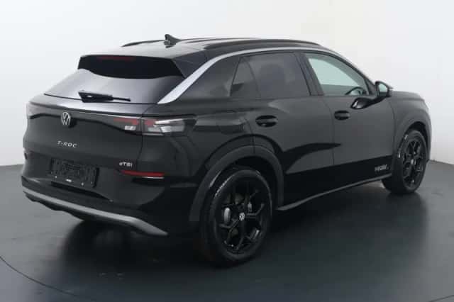 Volkswagen T-Roc (2025) thumbnail 5