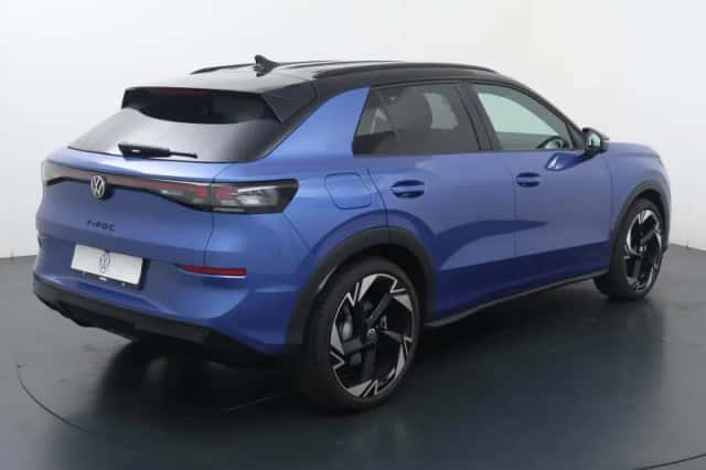 Volkswagen T-Roc (2025) thumbnail 5