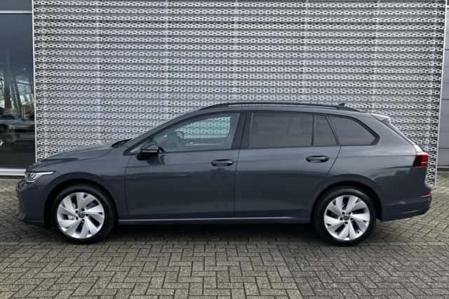 Volkswagen Golf (2026) thumbnail 5