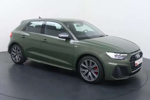 Audi A1 (2025) thumbnail 3