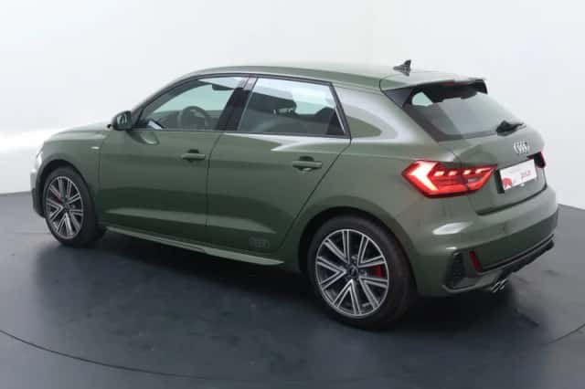 Audi A1 (2025) thumbnail 5