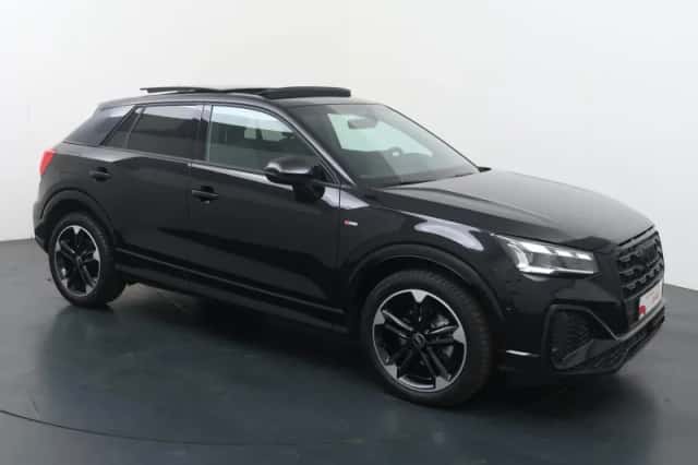 Audi Q2 (2025) thumbnail 3