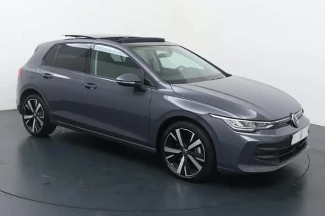 Volkswagen Golf (2025) thumbnail 3