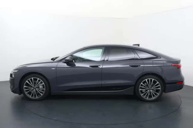 Audi A6 (2025) thumbnail 2