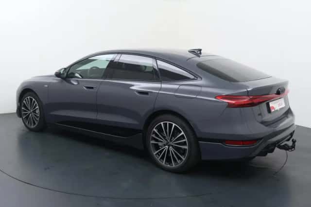 Audi A6 (2025) thumbnail 4
