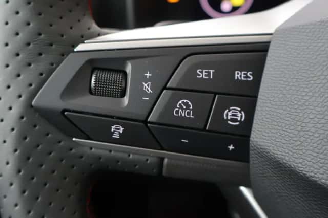 SEAT Leon Sportstourer (2025) thumbnail 6