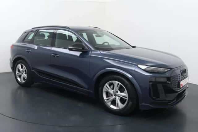 Audi Q6 e-tron (2025) thumbnail 3