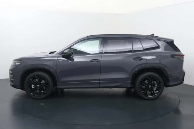Volkswagen Tayron (2026) thumbnail 2