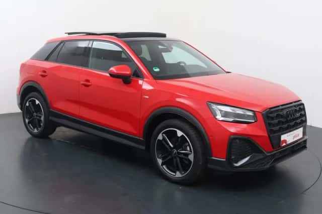 Audi Q2 (2025) thumbnail 3