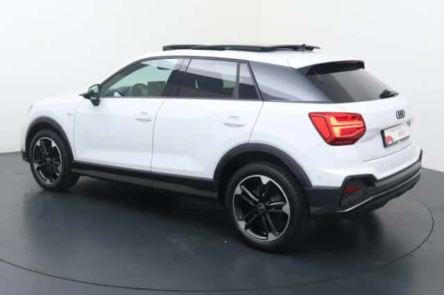 Audi Q2 (2025) thumbnail 5