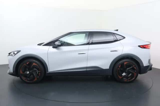 CUPRA Tavascan (2026) thumbnail 2