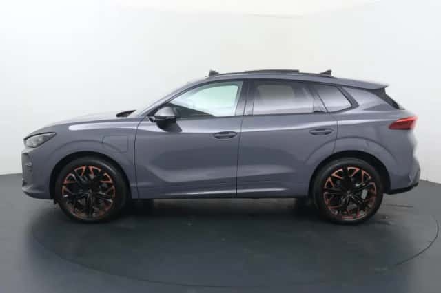 CUPRA Terramar (2025) thumbnail 2
