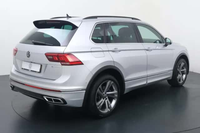 Volkswagen Tiguan (2024) thumbnail 5