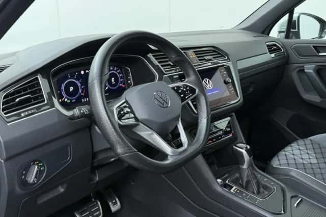 Volkswagen Tiguan (2024) thumbnail 6