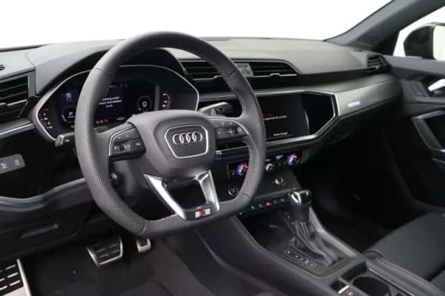 Audi Q3 (2025) thumbnail 6