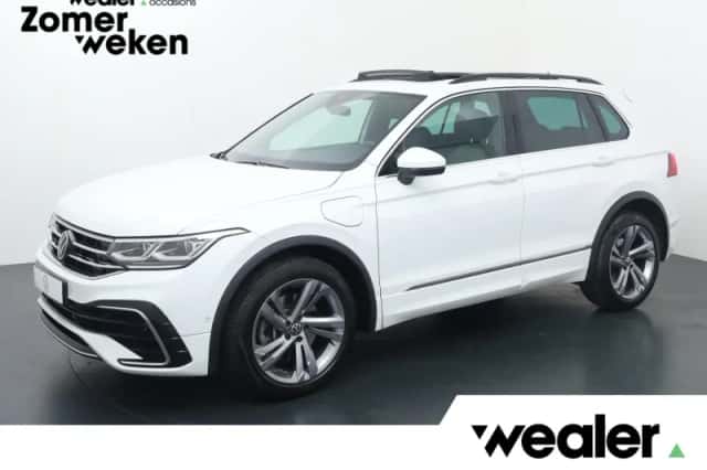 Volkswagen Tiguan (2022) thumbnail 1