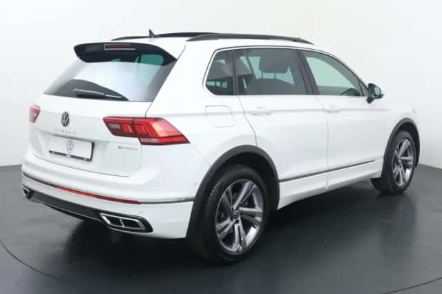 Volkswagen Tiguan (2022) thumbnail 6