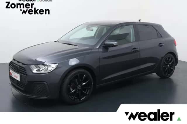 Audi A1 (2024) thumbnail 1