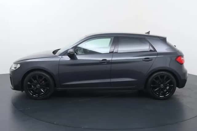Audi A1 (2024) thumbnail 2
