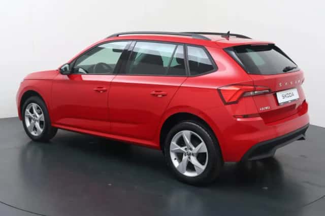 Škoda Kamiq (2023) thumbnail 4