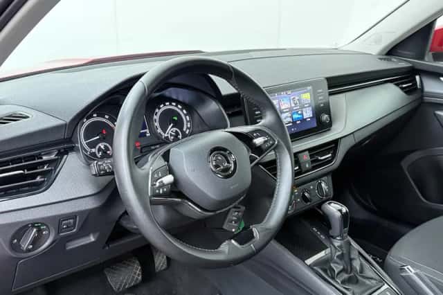 Škoda Kamiq (2023) thumbnail 6