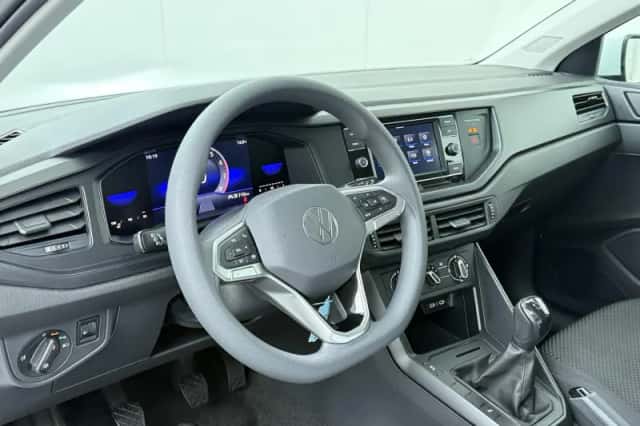 Volkswagen Polo (2024) thumbnail 6