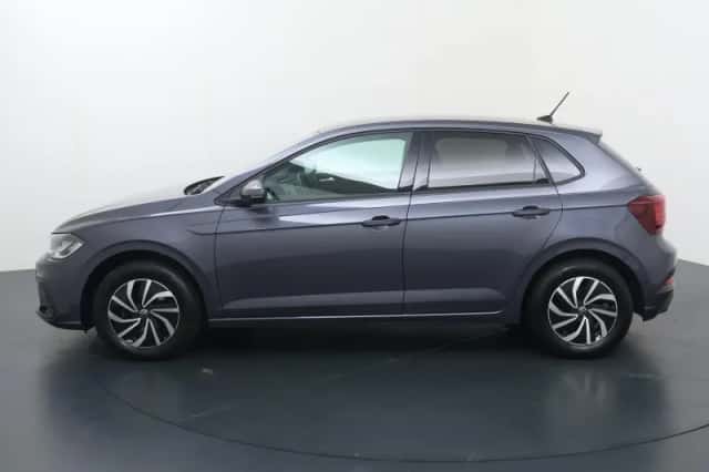 Volkswagen Polo (2024) thumbnail 2