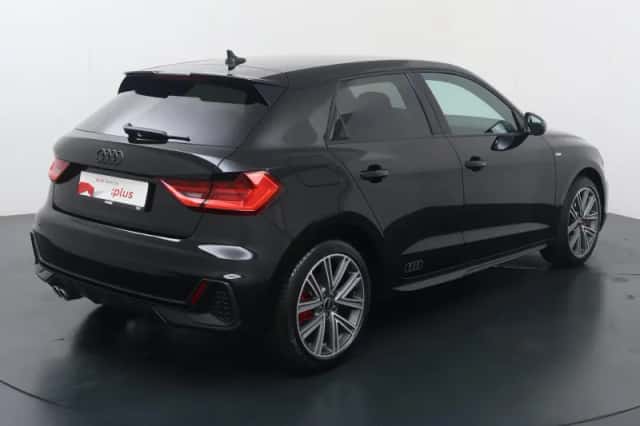 Audi A1 (2025) thumbnail 5
