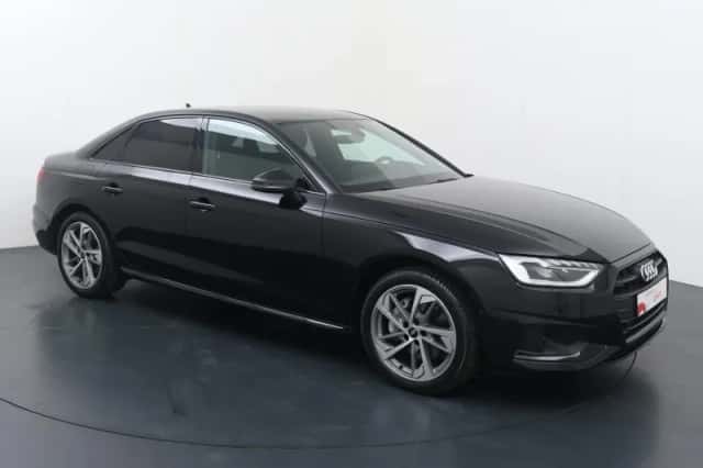 Audi A4 (2025) thumbnail 3