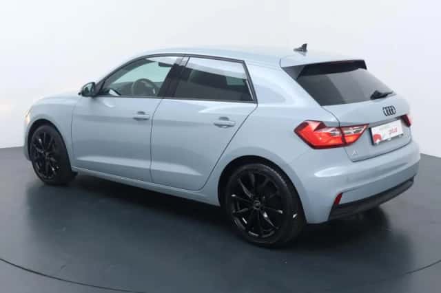Audi A1 (2024) thumbnail 5