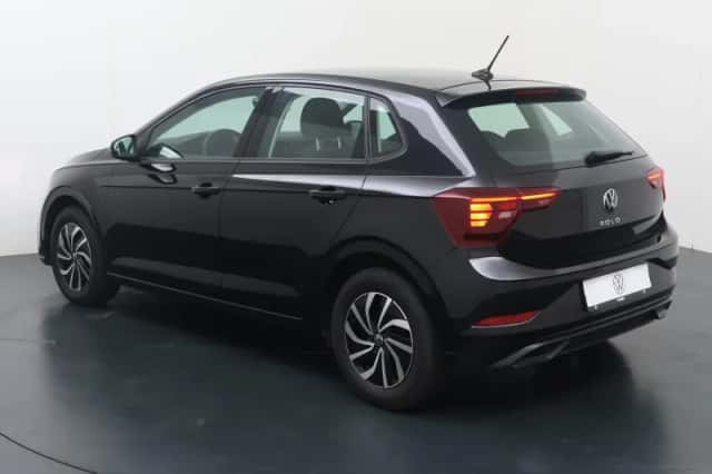 Volkswagen Polo (2022) thumbnail 4