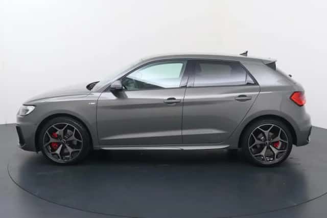Audi A1 (2025) thumbnail 2
