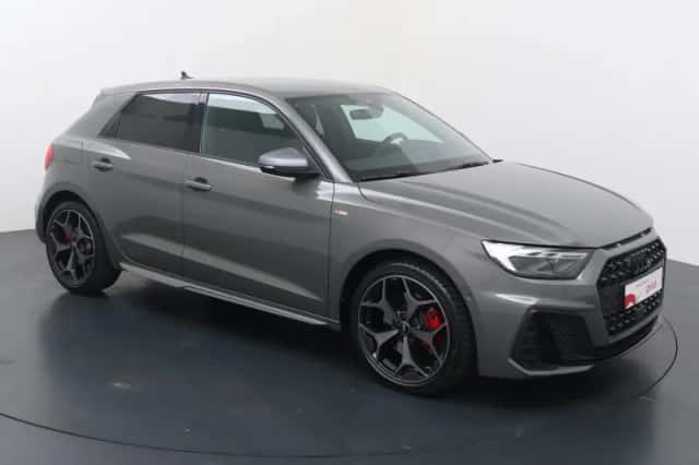 Audi A1 (2025) thumbnail 3